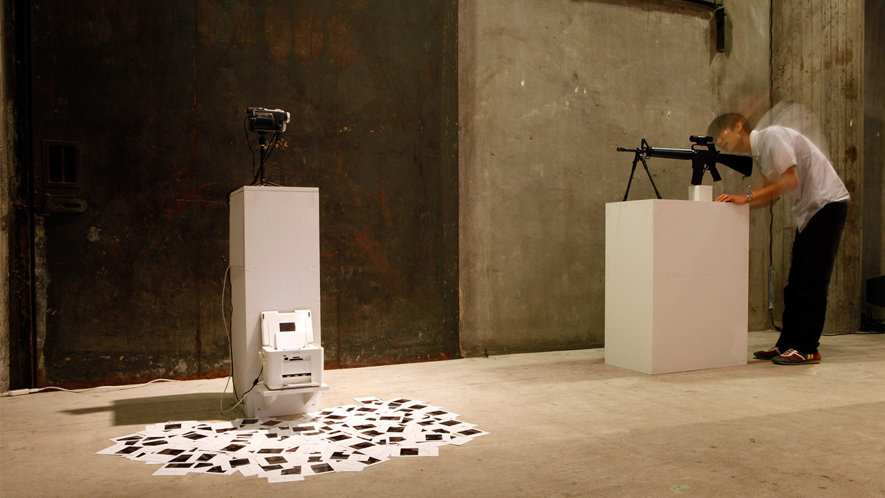 Photographic gun, 2010